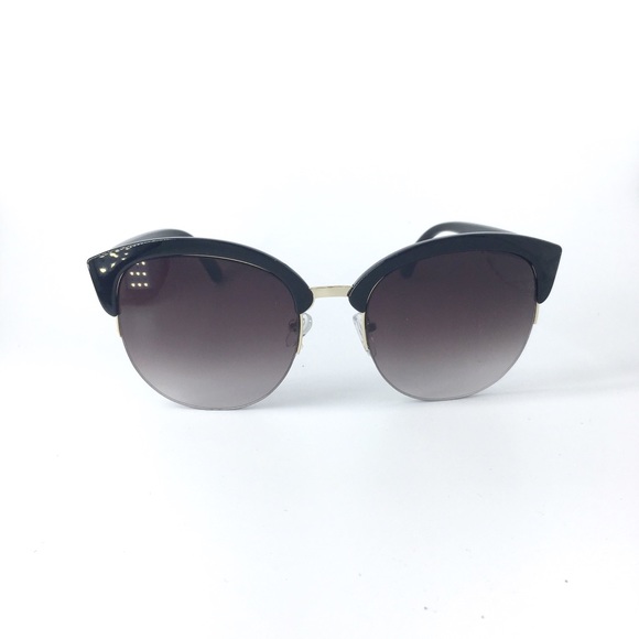 Accessories - 3/$20 Black cat eye sunglasses